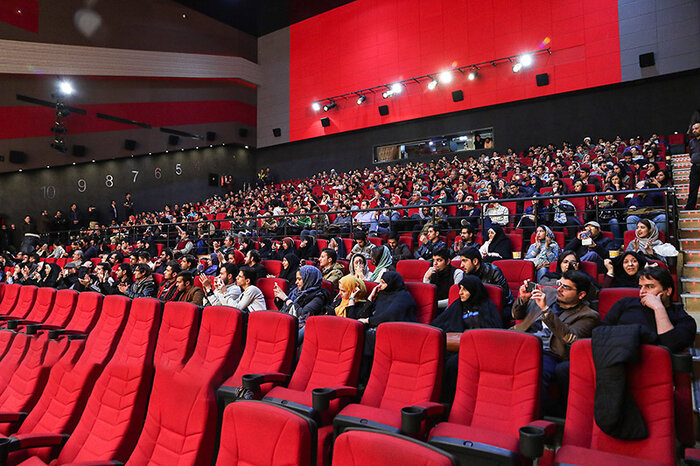 جان گرفتن سینماها پس از ۷۰ روز؛ ۷۵ هزار نفر دیروز فیلم دیدند
